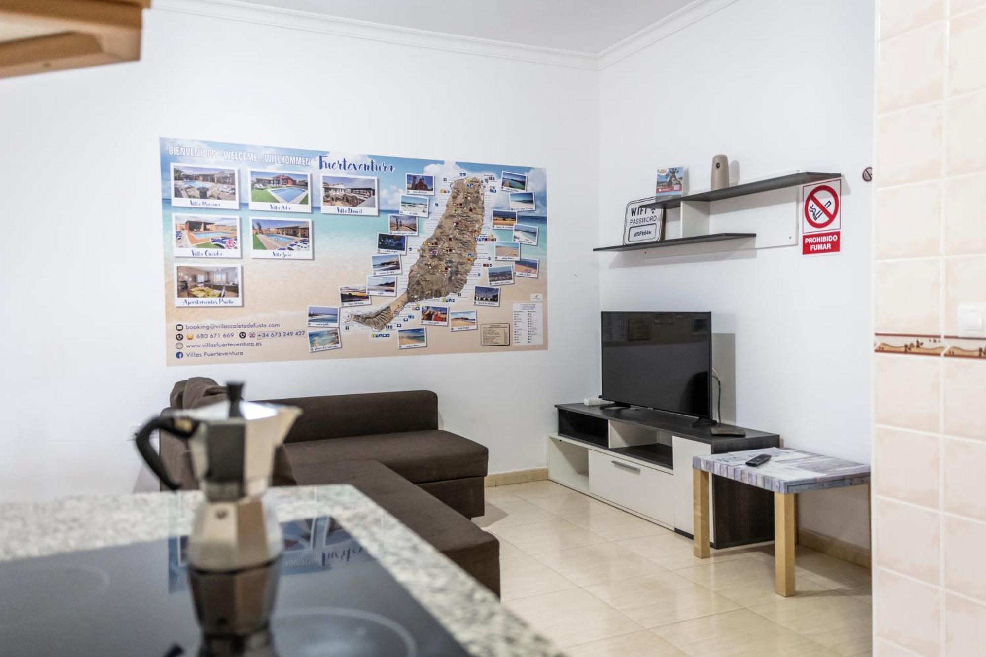 Yesenia Vv Airport Apartment El Matorral Luaran gambar